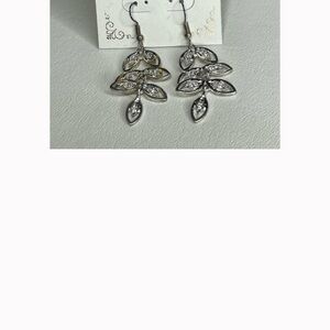 Elegant Silver Leaf Dangle Earrings fashion earrings